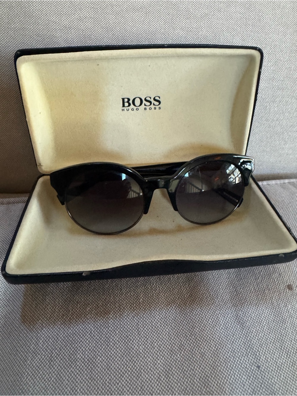 BOSS Women's Black Round Sunglasses with Dark Gradient Lenses